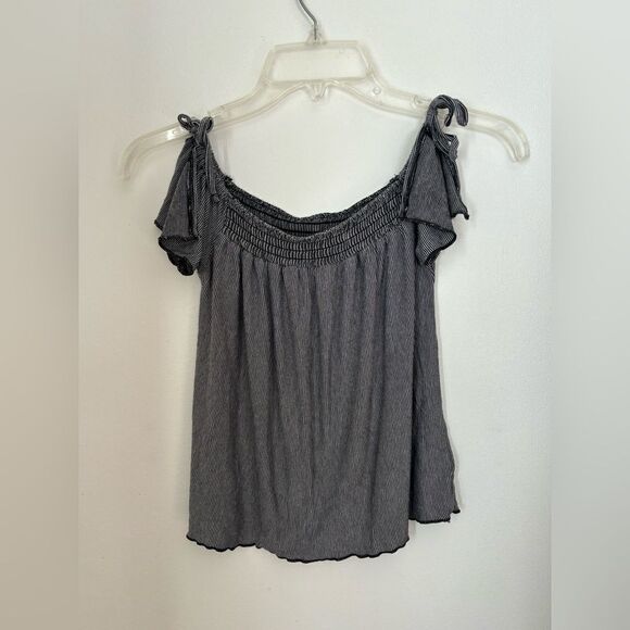 American Eagle black and white stripe soft & sexy t with sleeve detail size XS - Picture 7 of 11